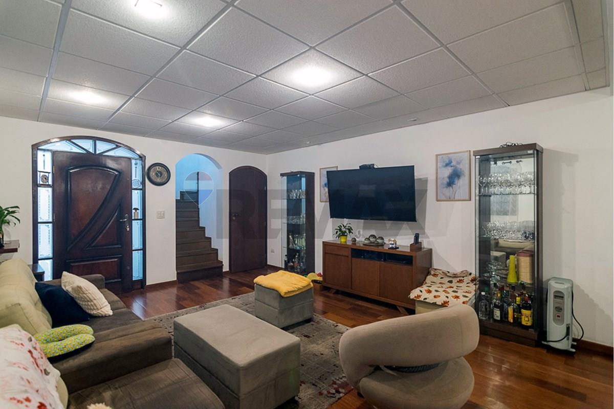 Sobrado à venda com 3 quartos, 179m² - Parque Terra Nova II,São Bernardo do Campo 