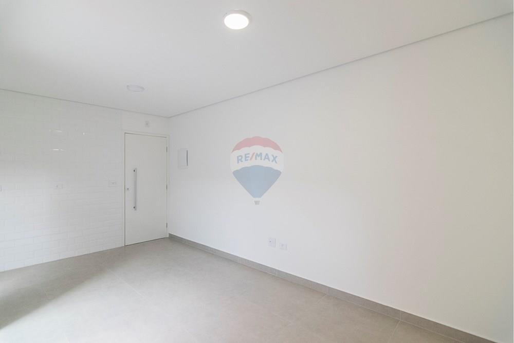  - Apartamento com 2 dormitórios por R$ 390.000 - Vila Alice - Santo André - SP