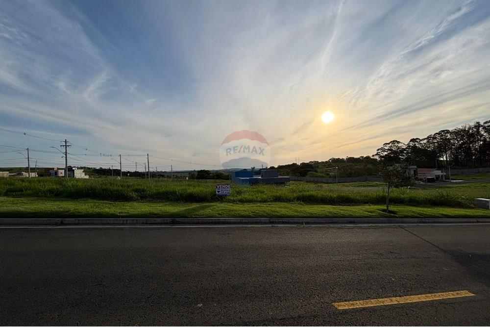  - Oportunidade: Terreno de 250 m² no Prestigiado Colinas do Castelo – Jaguariúna