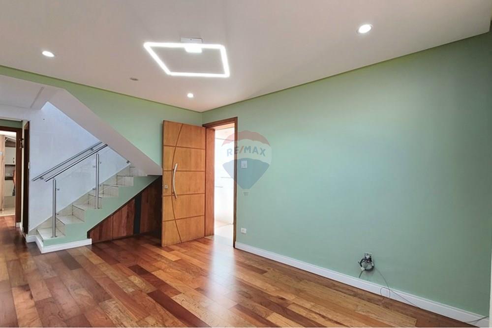  - Sobrado com 142m², 3 dormitórios, 1 suíte e 2 vagas de garagem - Rudge Ramos - SBC