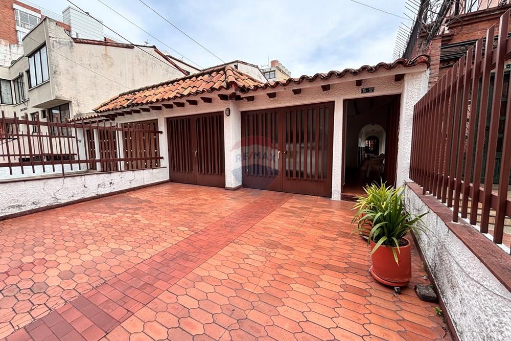 Apartamento en Venta en Usaquen - Calle 127B#  20 34