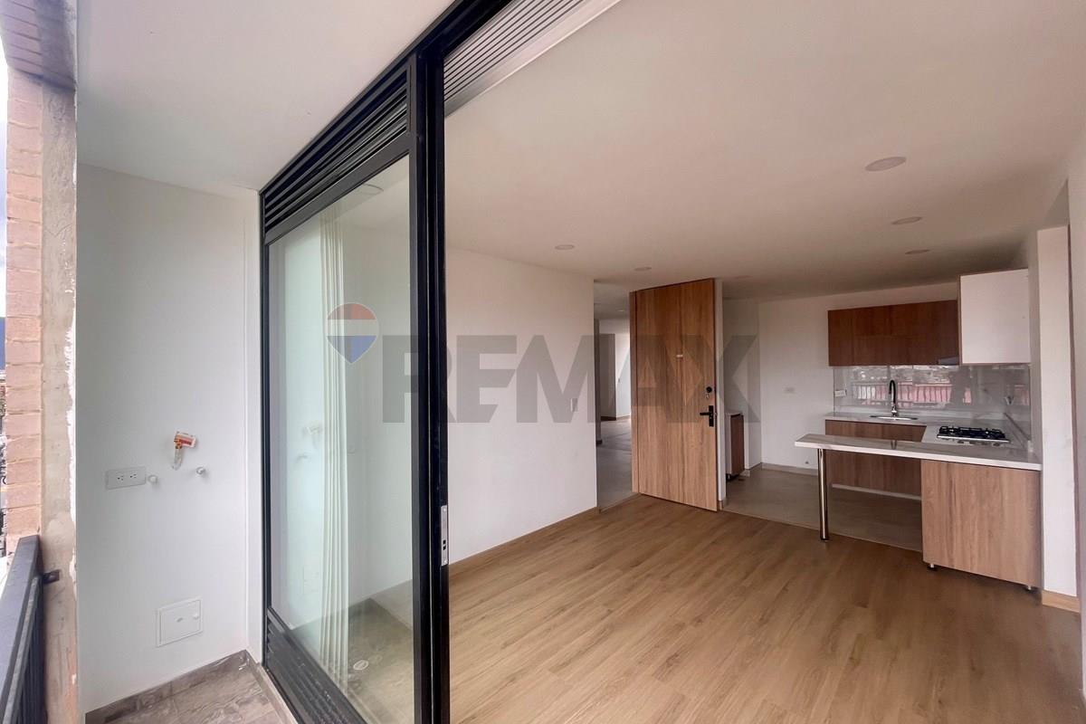 Casa en Venta en Edificio Manrique - CALLE 1B # 103B-43