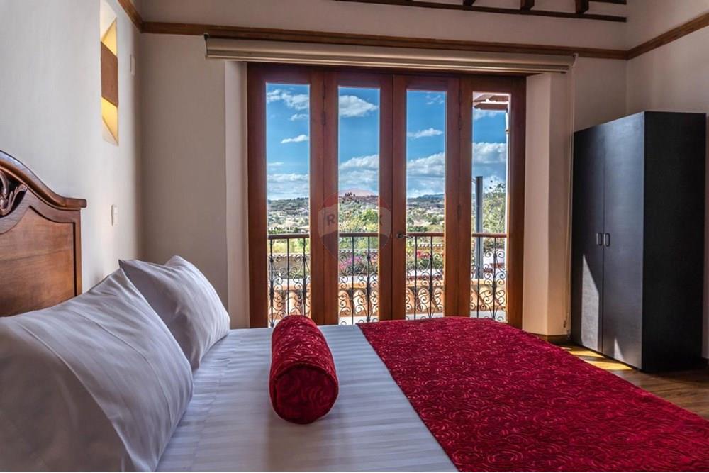Hotel María Bonita. Calle 18#10-36