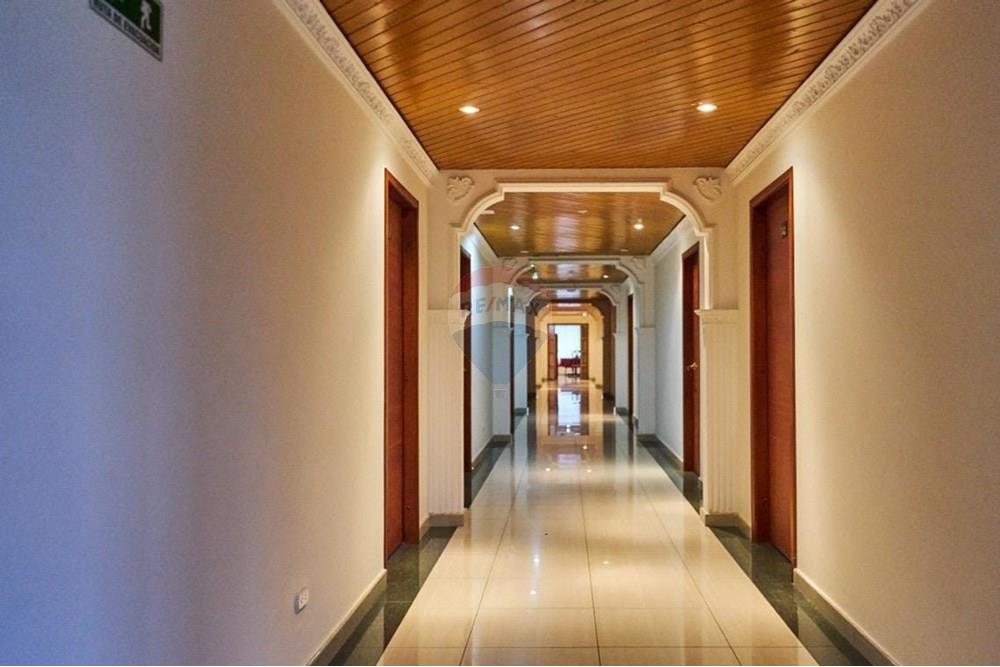 Vereda Cardonal, Hotel rumbo al Neusa