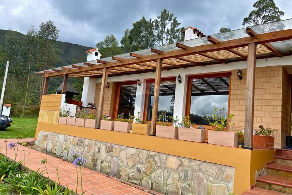 Hotel María Bonita. Calle 18#10-36