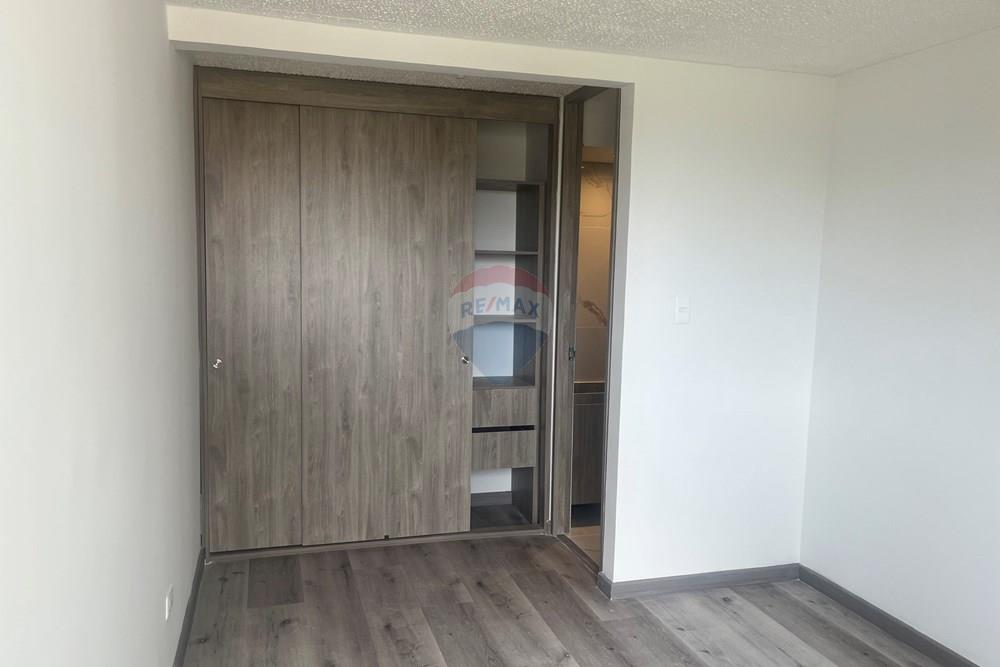 Apartamento en Arriendo en La Calera - Cra 2 # 3 - 98 sur Torre 2 Apto 107