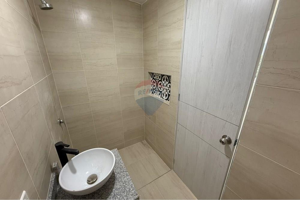 Conjunto Oikos palma real etapa 1PH