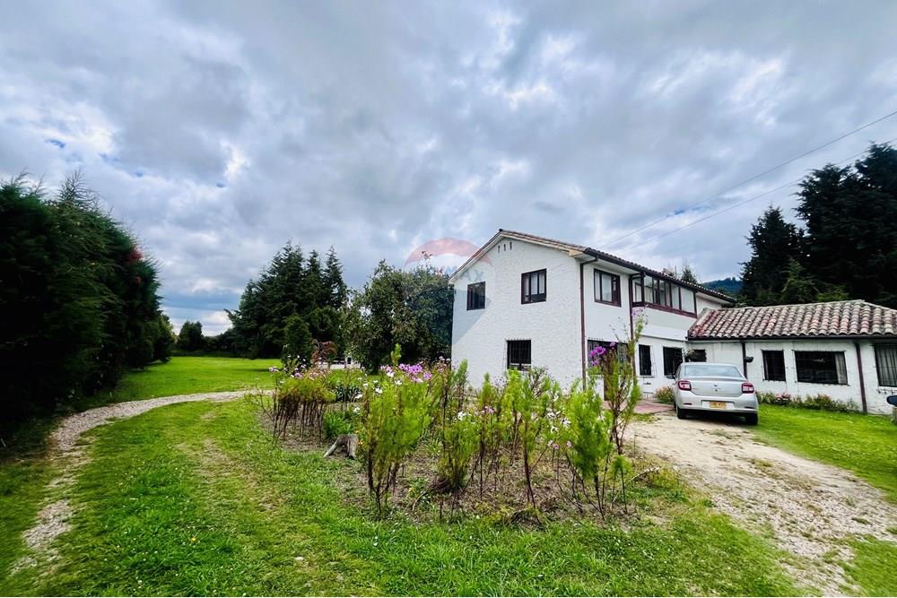 kilometro 2 via chia Cajica