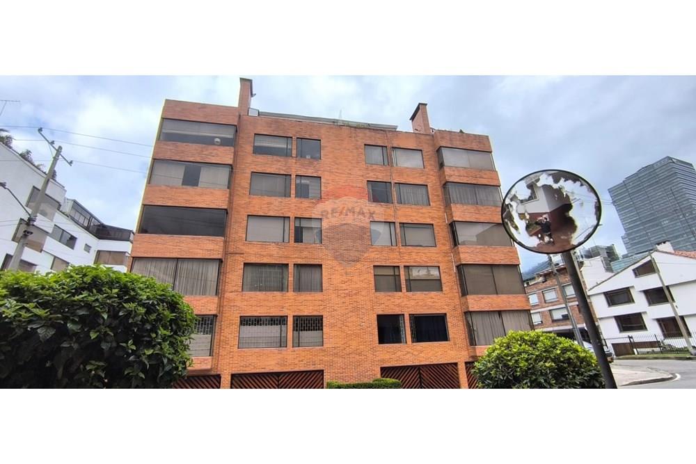 Apartamento en Venta en Usaquen - Calle 127B#  20 34