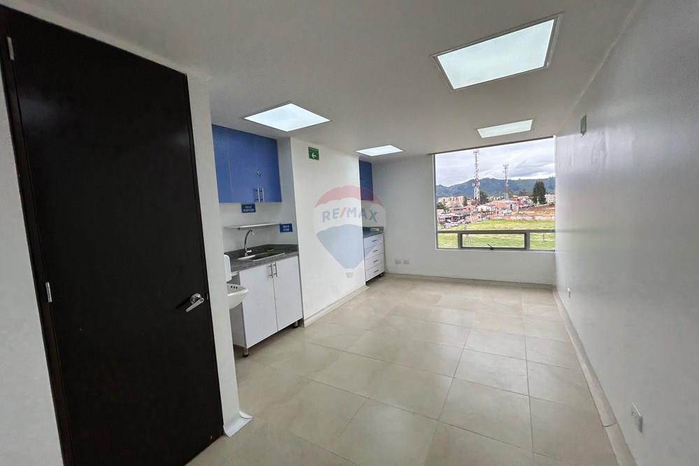 Avda los Zipas # 24 85 edificio VITA