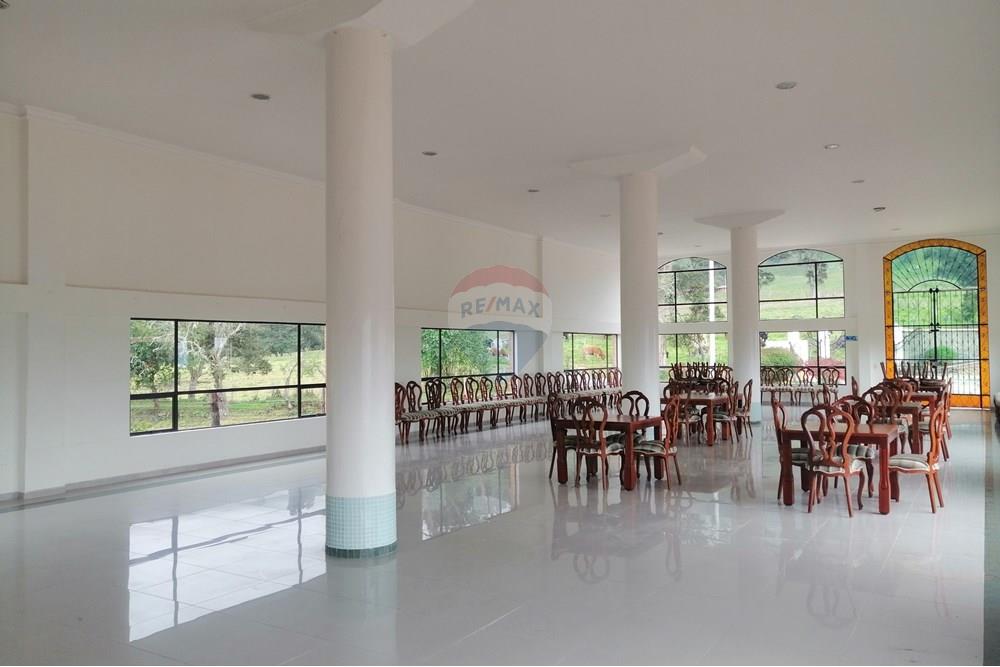Vereda Cardonal, Hotel rumbo al Neusa