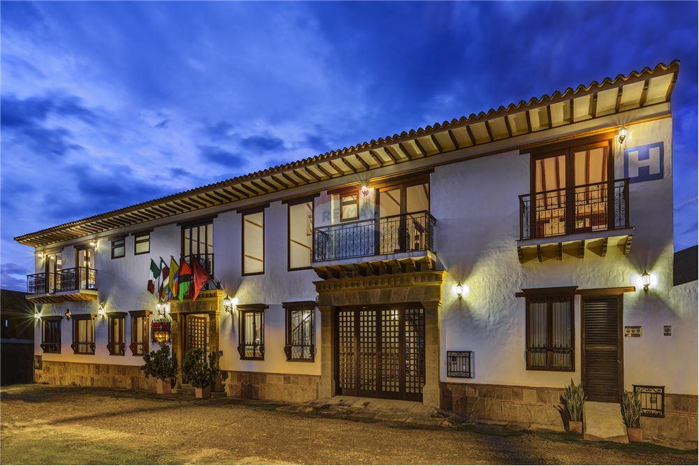 Hotel María Bonita. Calle 18#10-36