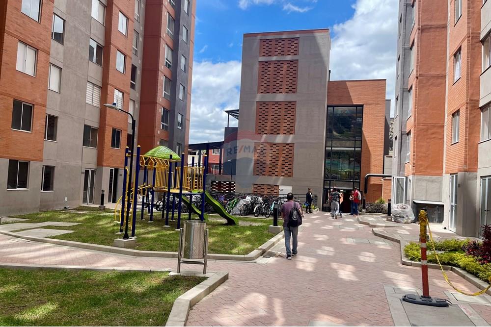 Apartamento en Arriendo en Usaquen - CALLE 161 # 7B-55