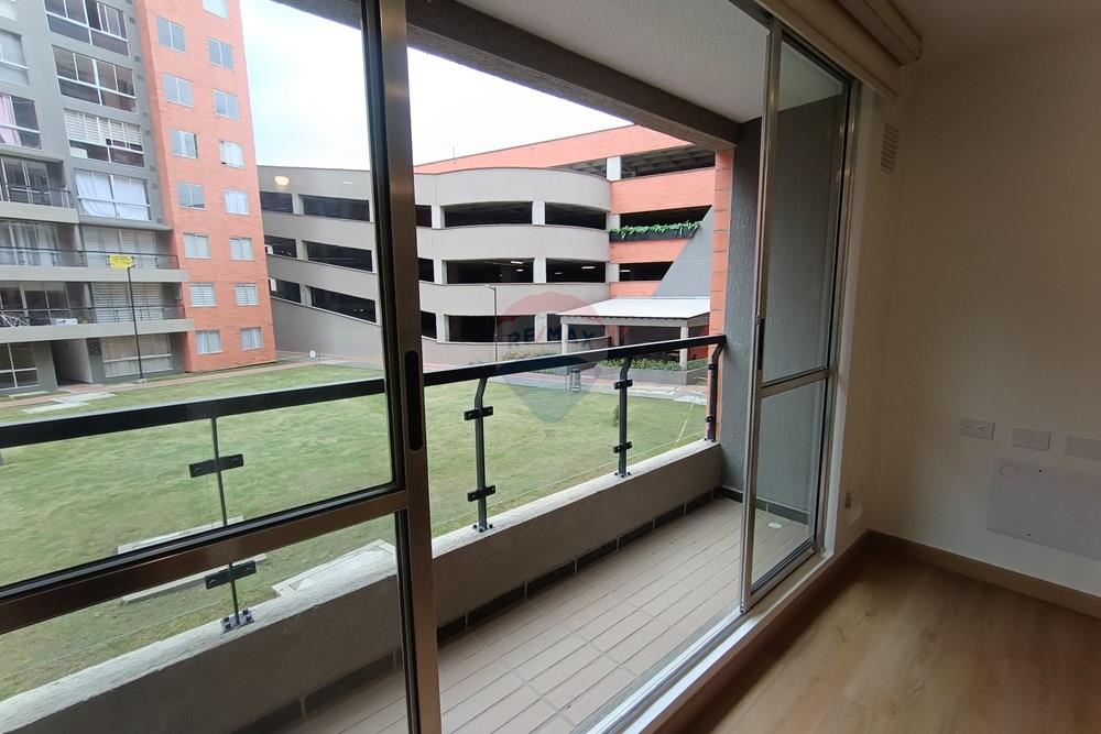 Apartamento en Arriendo en Mosquera - Calle 17 Sur No. 4 - 14
