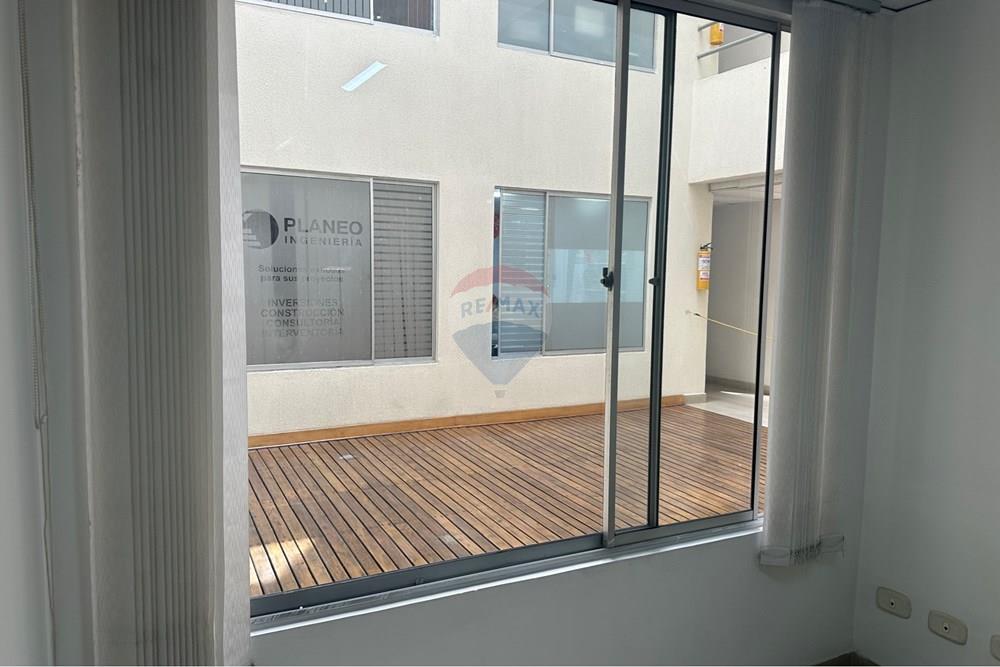 Oficina en Arriendo en Suba - Carrera 53 # 103B-42