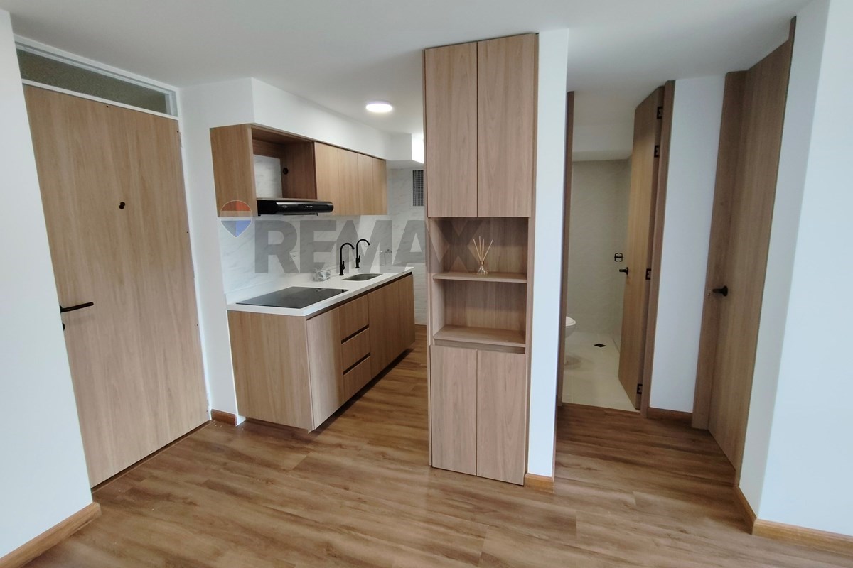 Casa en Venta en T7 Carrera 8 170 52 - CARRERA 8 #170-52