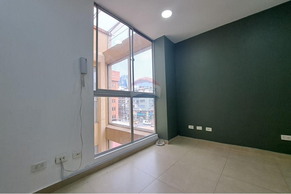Oficina en Arriendo en Chapinero - Carrera 13 # 51-25