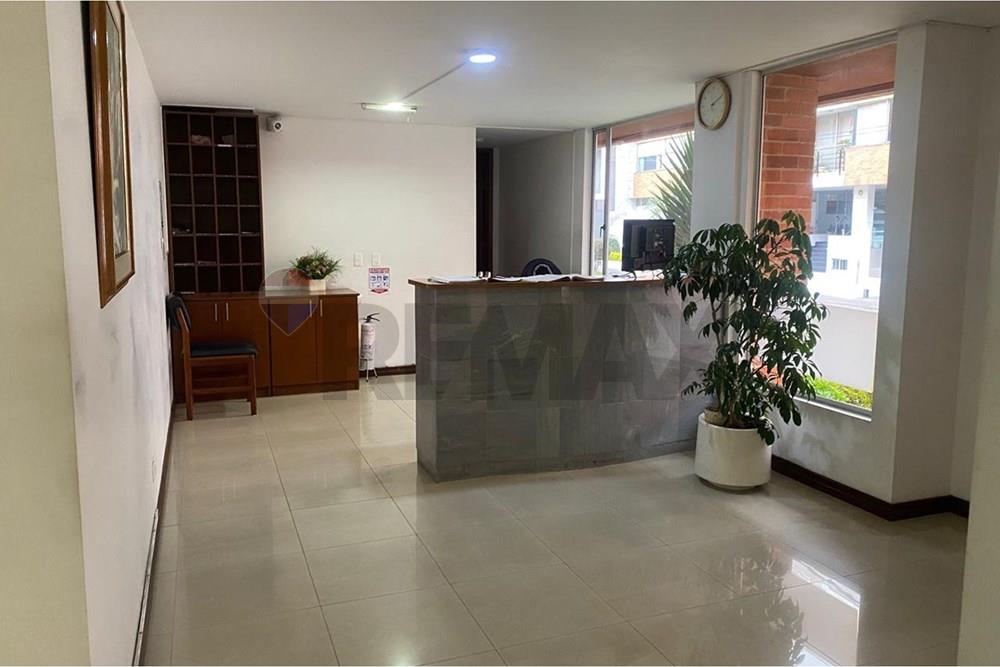 Apartamento en Venta en Usaquen - Calle 127B#  20 34