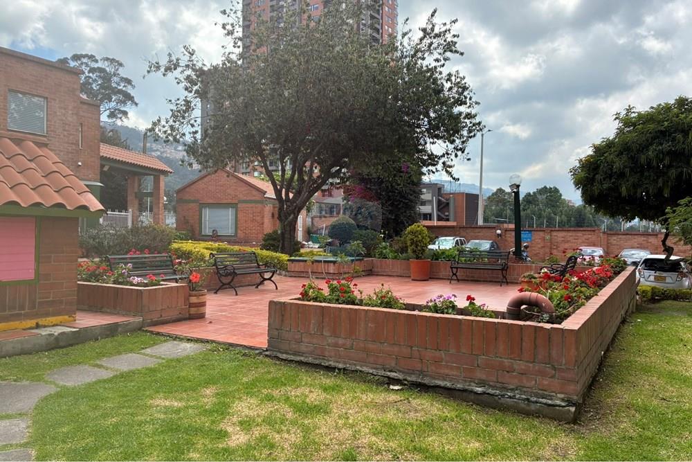 Casa en Arriendo en Usaquen - CARRERA 8 #172A-85