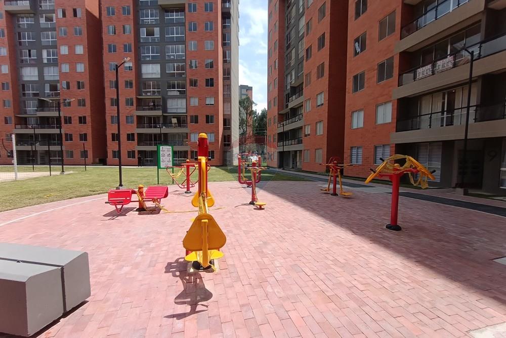 Apartamento en Arriendo en Mosquera - Calle 17 Sur No. 4 - 14