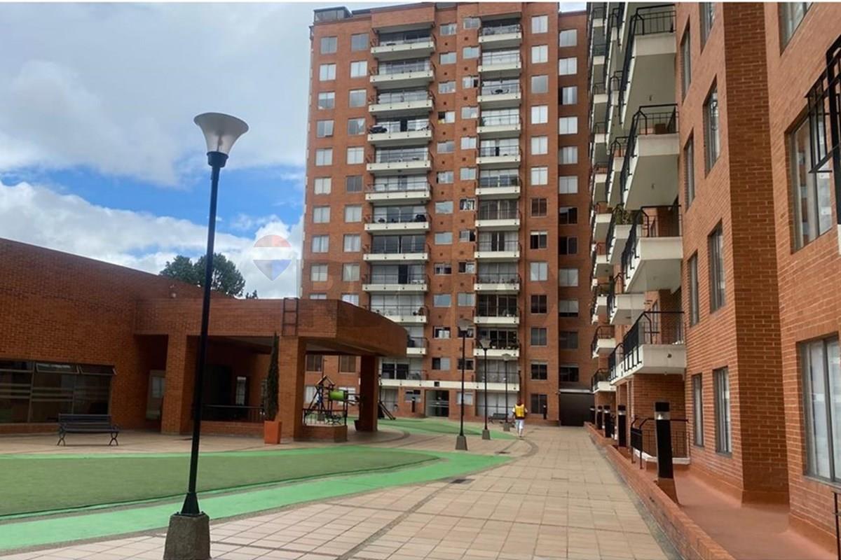 Apartamento en Venta en Usaquen - Calle 127B#  20 34