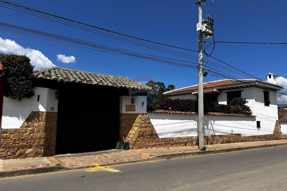 Hotel María Bonita. Calle 18#10-36