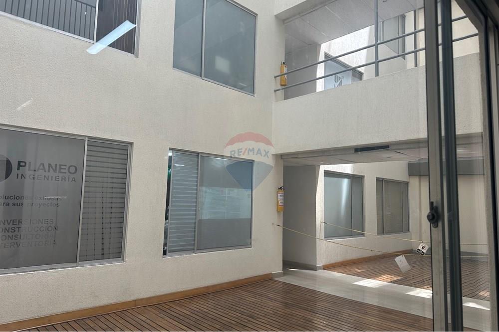 Oficina en Arriendo en Suba - Carrera 53 # 103B-42