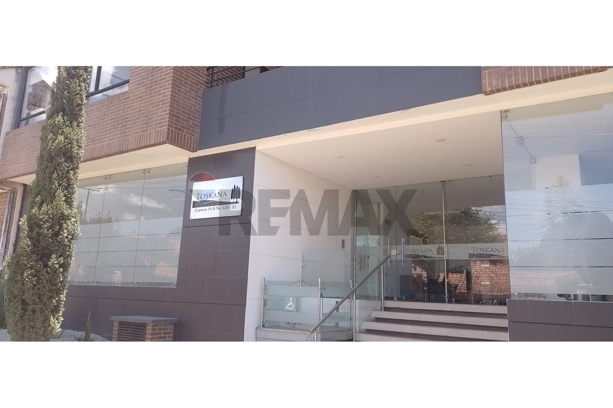 ARRIENDO APARTAMENTO MODERNO EN LISBOA-USAQUEN