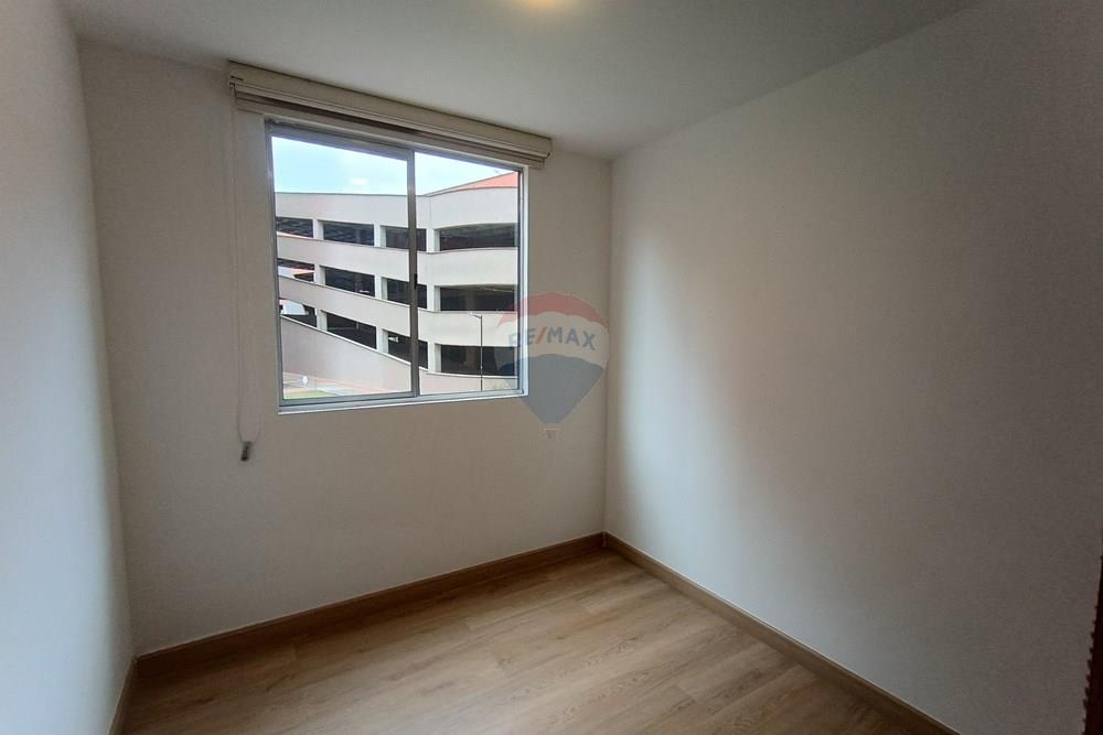 Apartamento en Arriendo en Mosquera - Calle 17 Sur No. 4 - 14