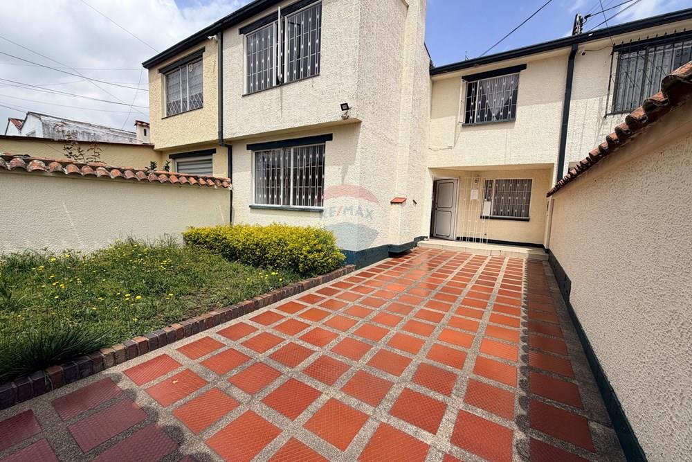 Apartamento en Venta en Usaquen - Calle 127B#  20 34