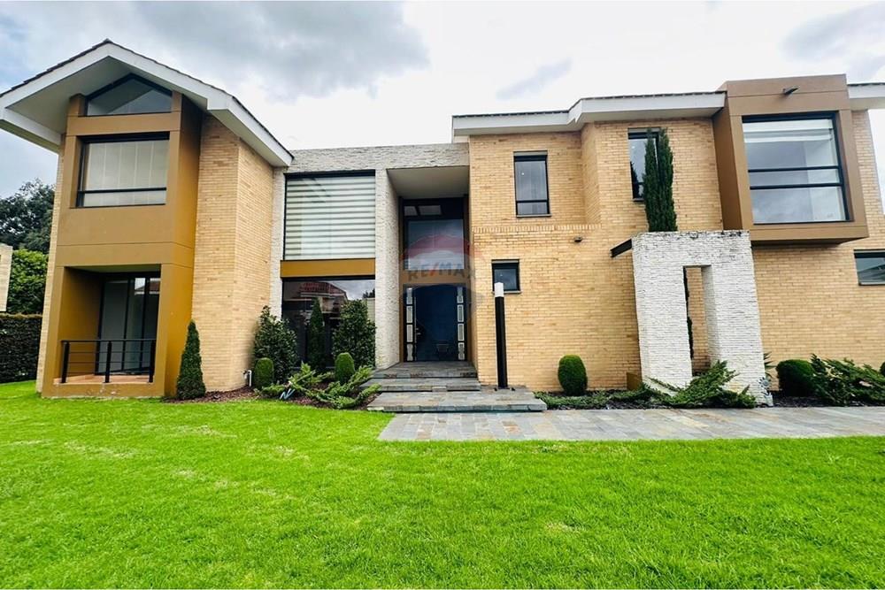 Casa en Arriendo en Suba - Carrera 56B #127-38