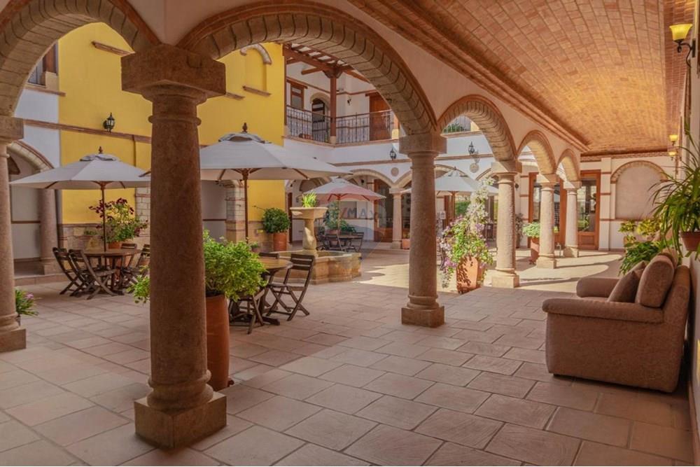Hotel María Bonita. Calle 18#10-36