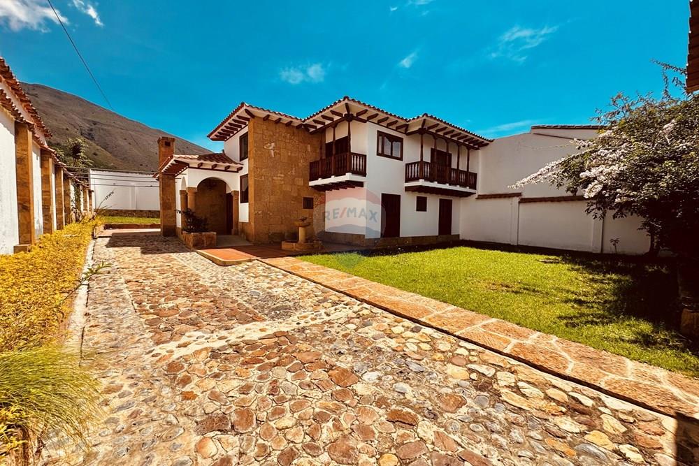 Hotel María Bonita. Calle 18#10-36