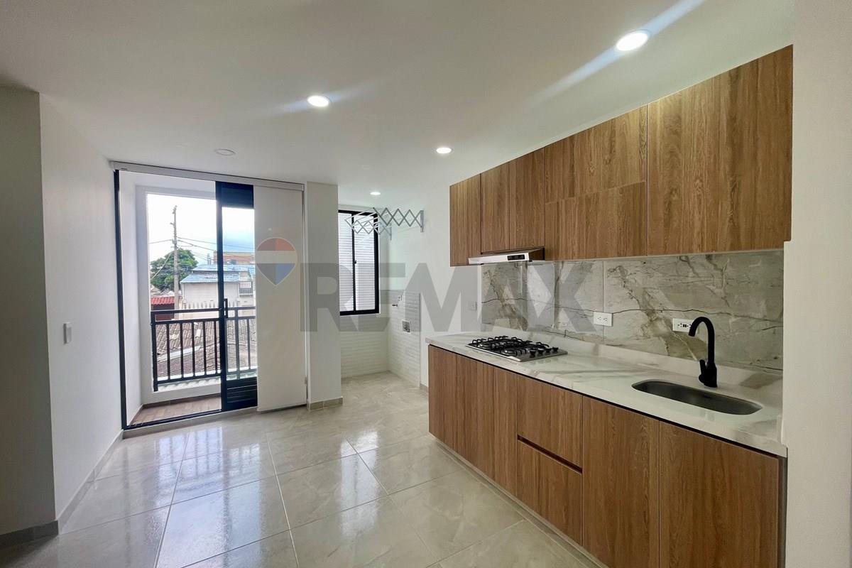 Casa en Venta en Edificio Manrique - CALLE 1B # 103B-43