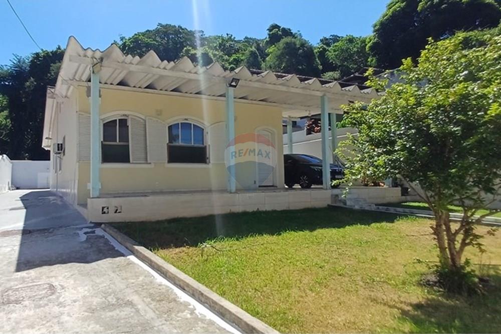Casa, 3 quartos, 213 m² - Foto 2