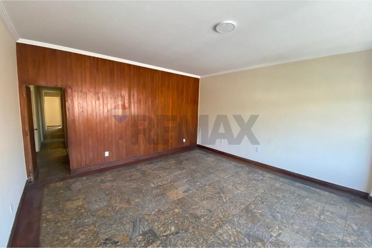 Apartamento Espetacular em Vaz Lobo