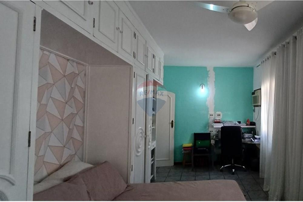 Casa, 3 quartos, 213 m² - Foto 40
