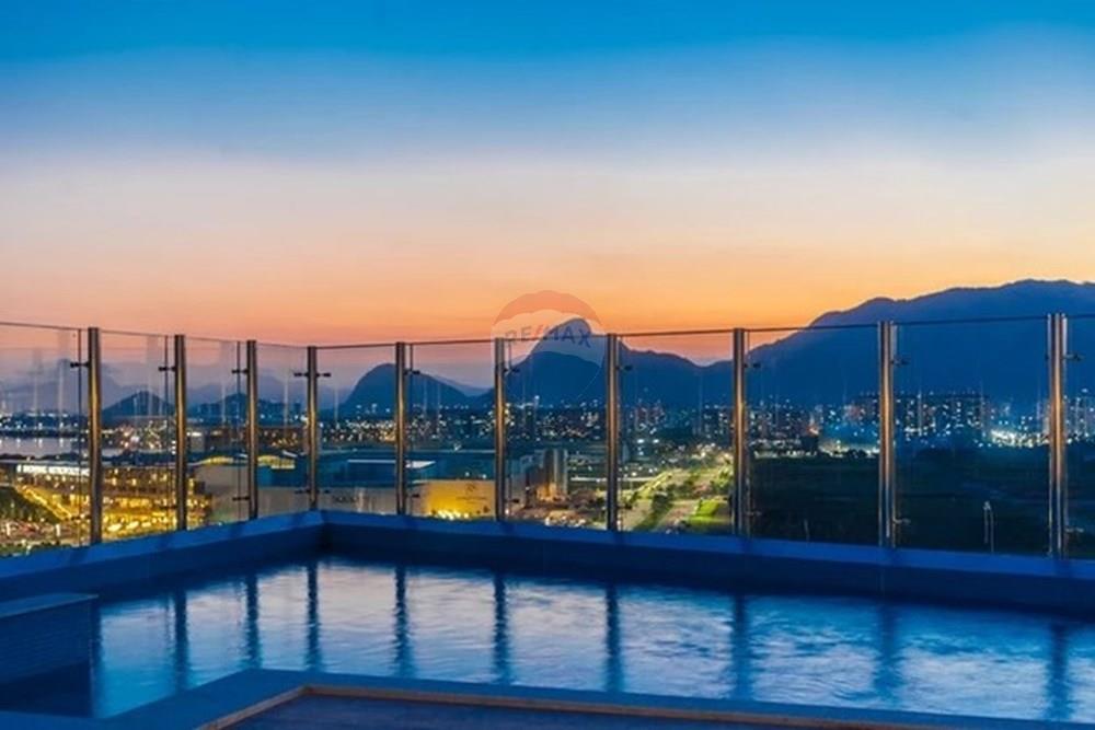 Apartamento 1 quarto, mobiliado, com 1 vaga, na Barra Olímpica