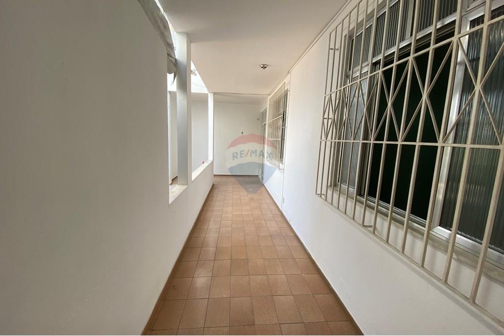 Casa, 1 quarto, 82 m² - Foto 3