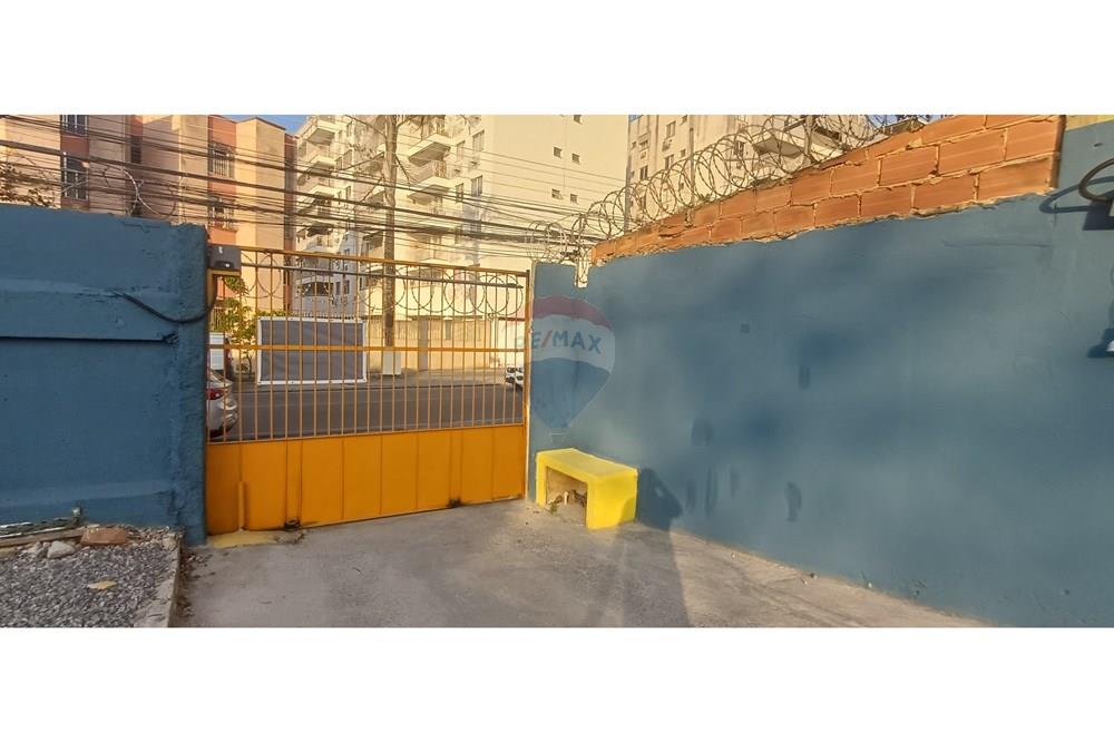 Box-Garagem, 500 m² - Foto 15