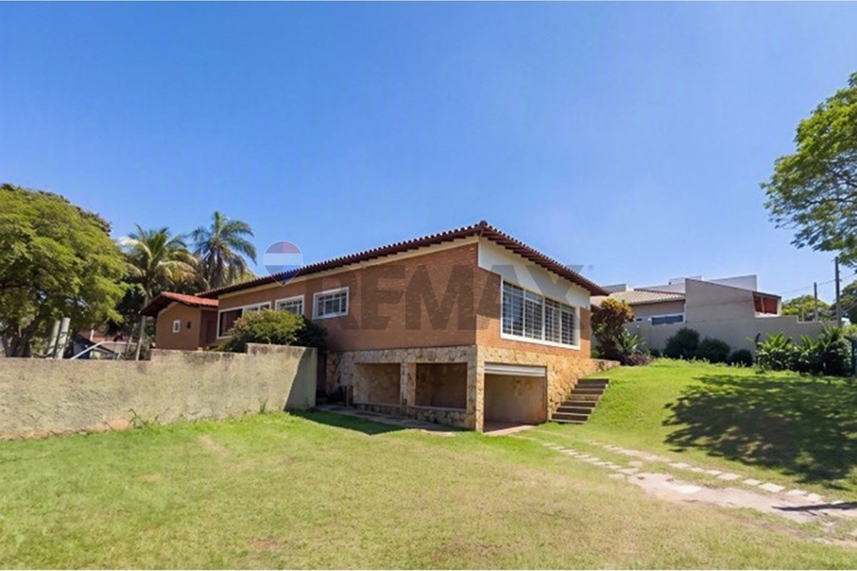 Oportunidade de Investimento e Desenvolvimento - Casa à Venda no Jardim Alba - Vinhedo São Paulo R$ 2.800.000,00