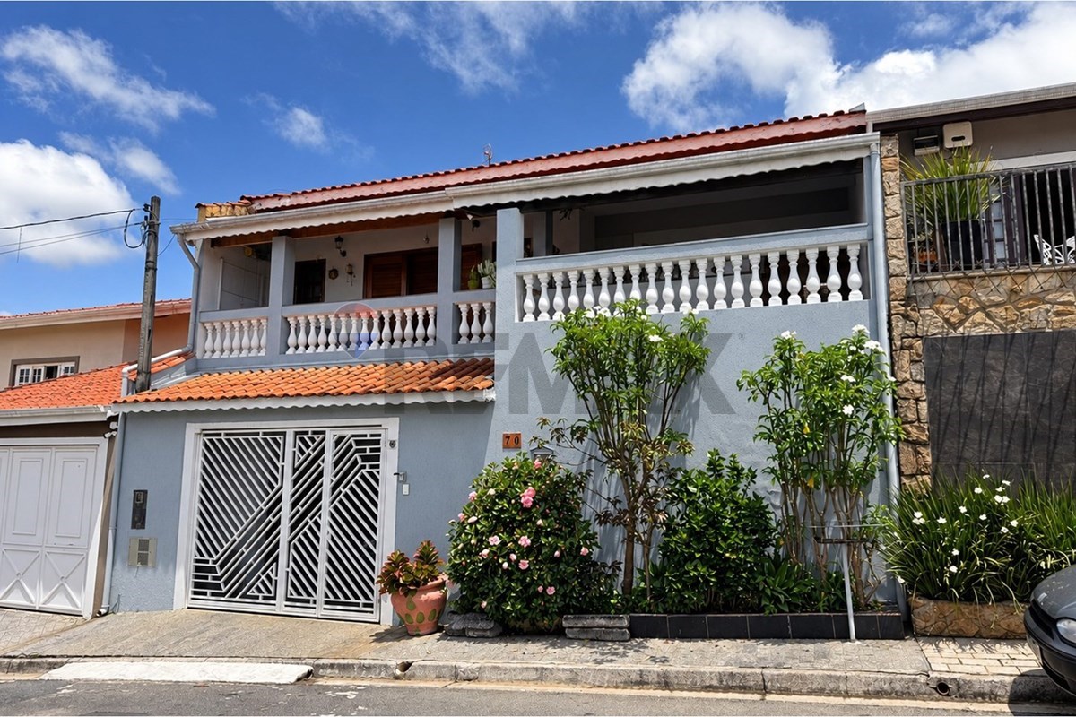 Excelente casa 3 dormitórios no Loteamento Aída Haddad Jafet, Itatiba/SP — foto 1