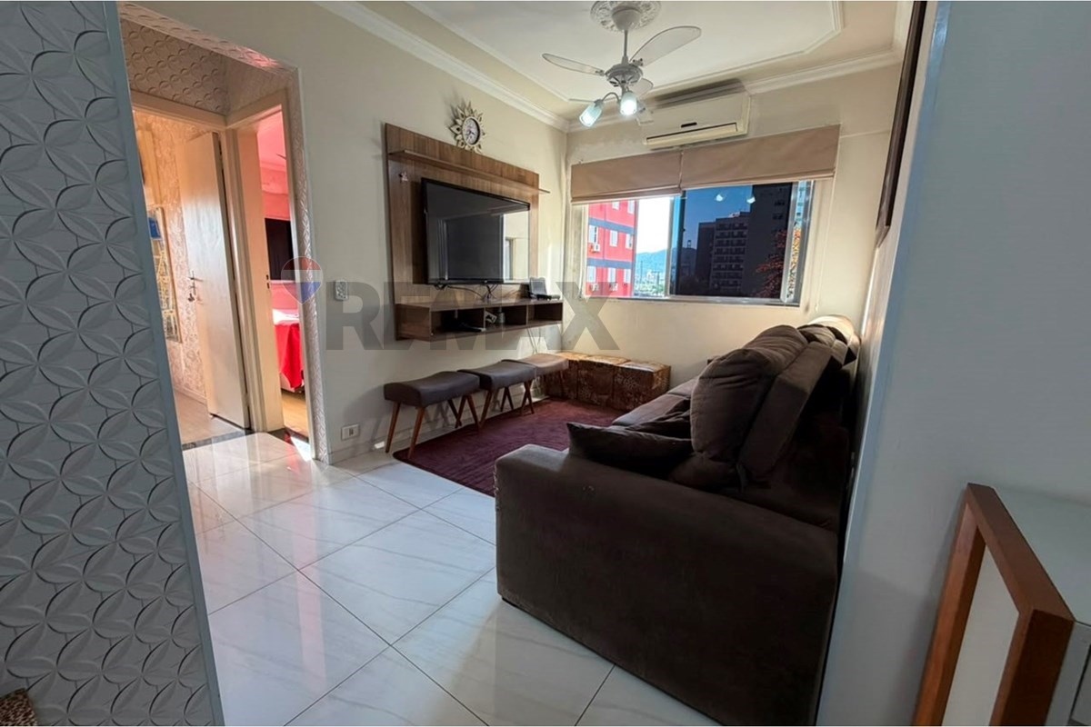 "Viva Bem em Santos: Lindo Apartamento de 2 Quartos no Saboó"