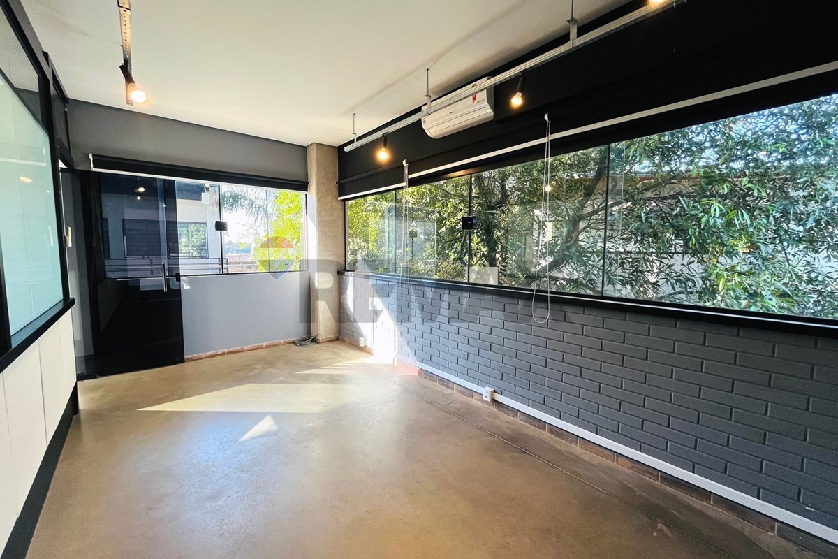 Sala Comercial 40m2 R$ 2.300,00/mês Vila Nova Valinhos - Valinhos/SP
