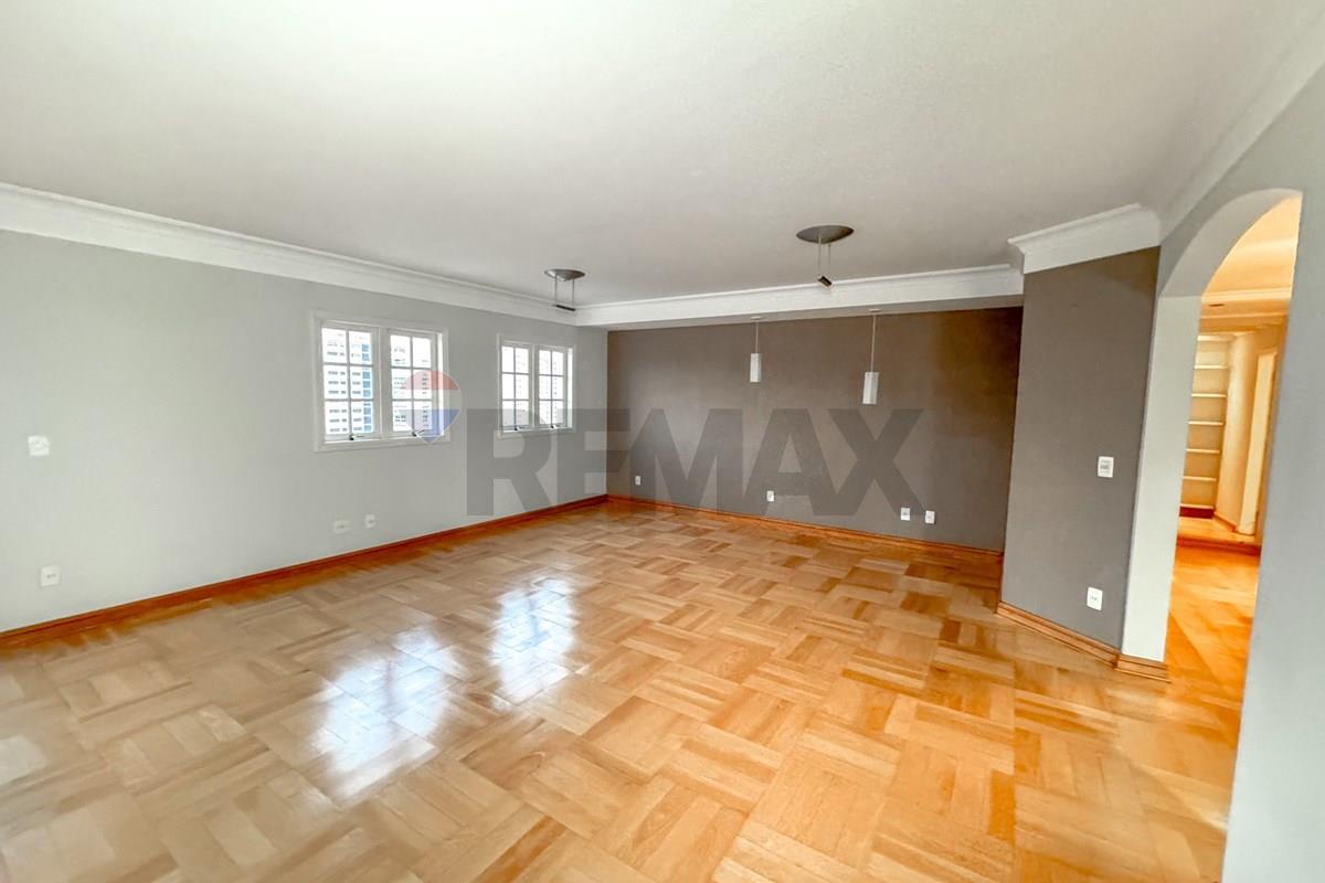 Apartamento todo mobiliado para Locação com 3 dormitórios no Edifício Monte Castelo, Itatiba/SP