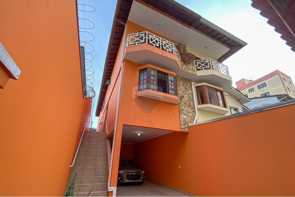 Casa, 3 quartos, 190 m² - Foto 4