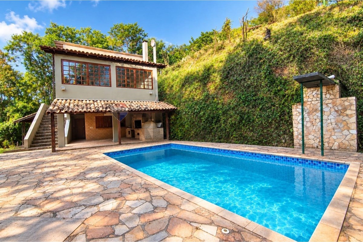 Oportunidade no Champs Privés Chácara com 1.576m², 2 Casas e Lazer Completo R$ 465.000 — foto 1