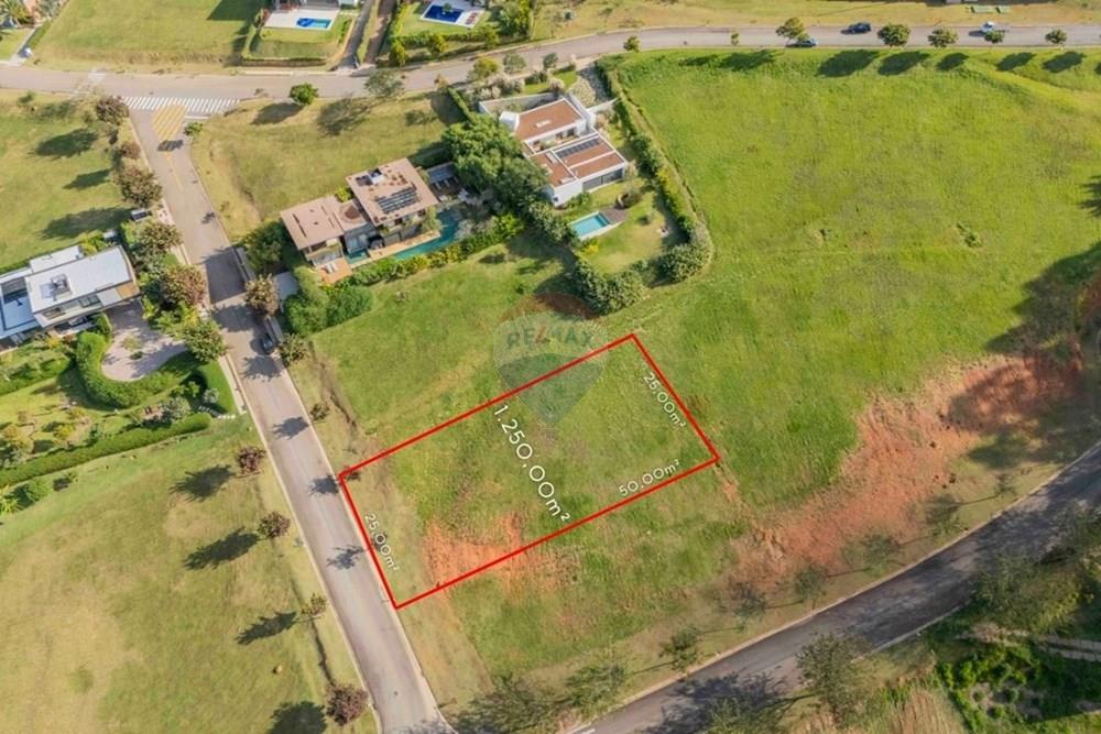 Lote à venda no Residencial D. Carolina - Itatiba - 1.250m² - R$ 710.000,00 - ótima topografia