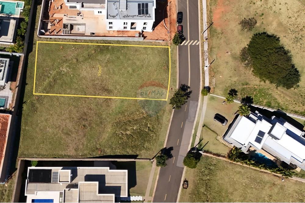 Terreno com 916m² no Condomínio Campo de Toscana em Vinhedo São Paulo - R$ 1.170.000,00