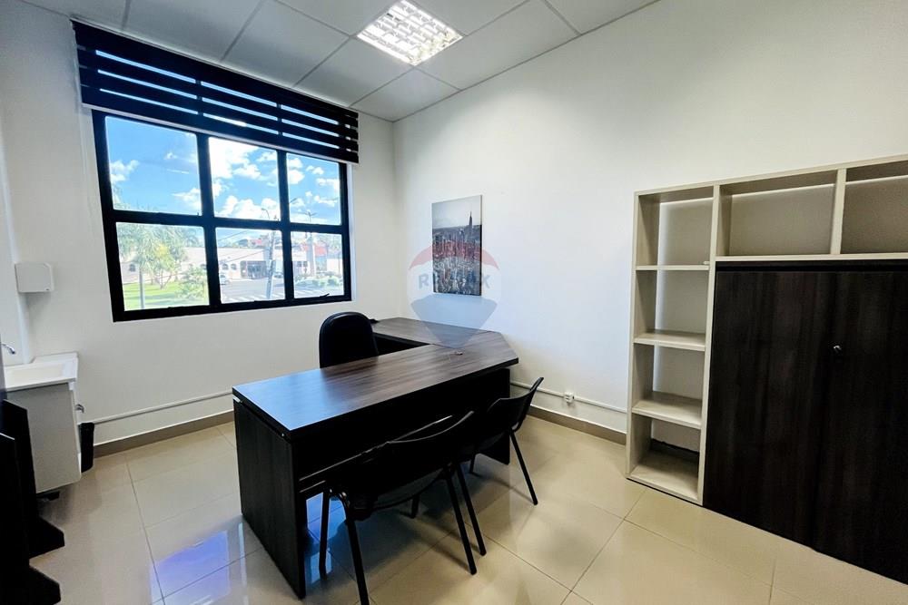 SALA COMERCIAL 30m2 MOBILIADA - CARIBE CENTER, VALINHOS/SP - R$122.000,00